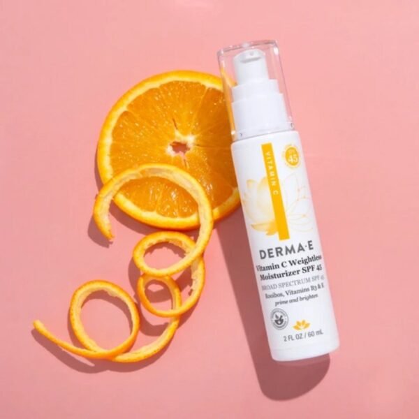 Vitamin C Weightless Moisturizer SPF 45 - Image 4